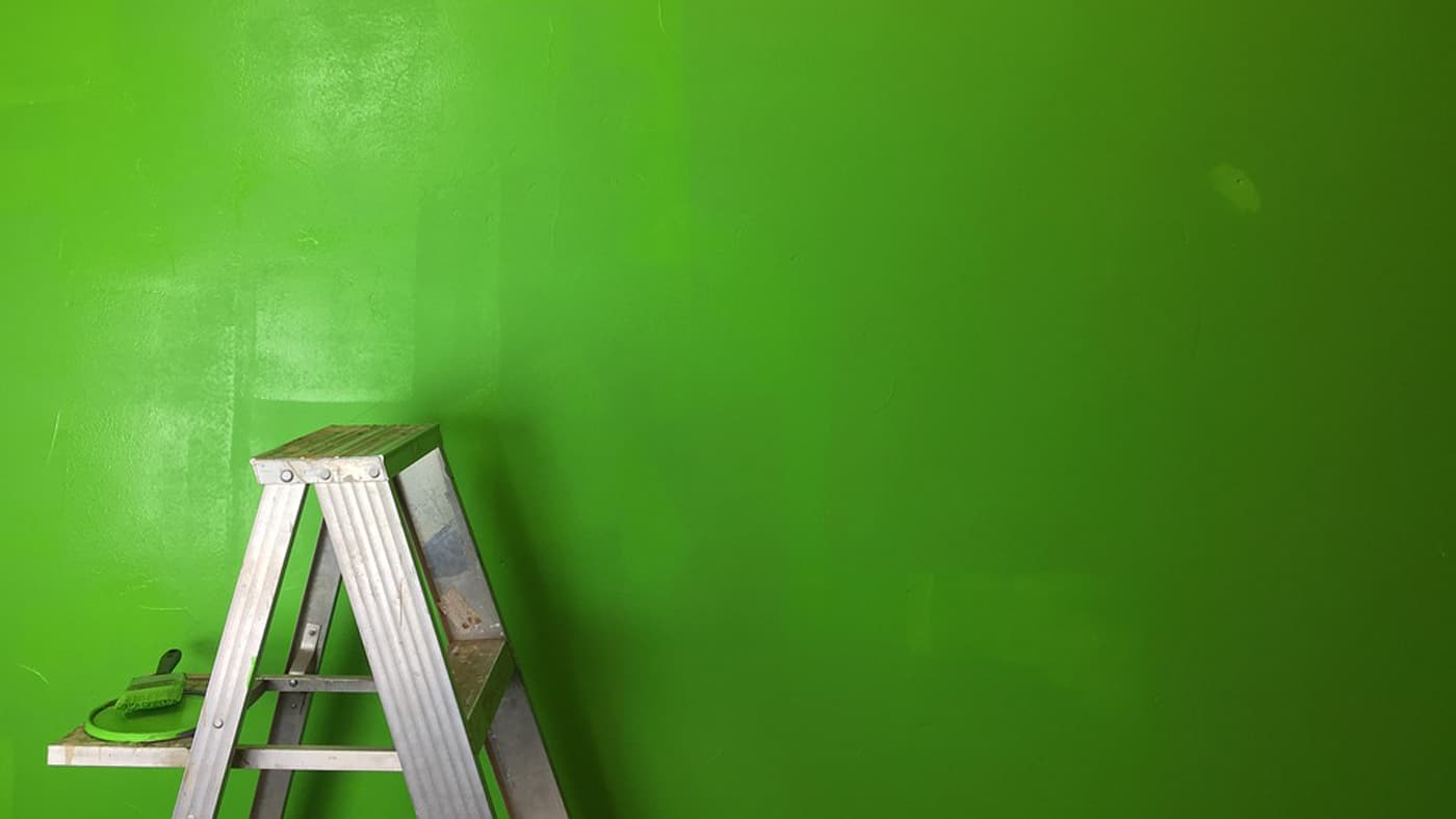 Wall painted green to be a green screen