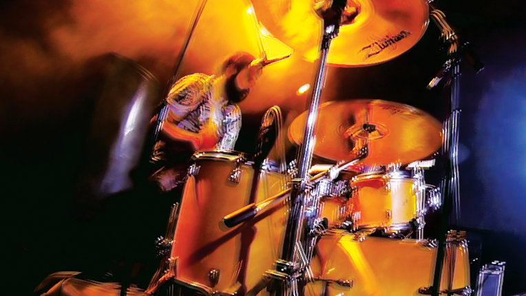 Zittery image of a drummer. 