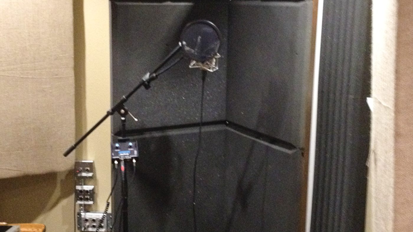 DIY Freestanding Vocal Booth